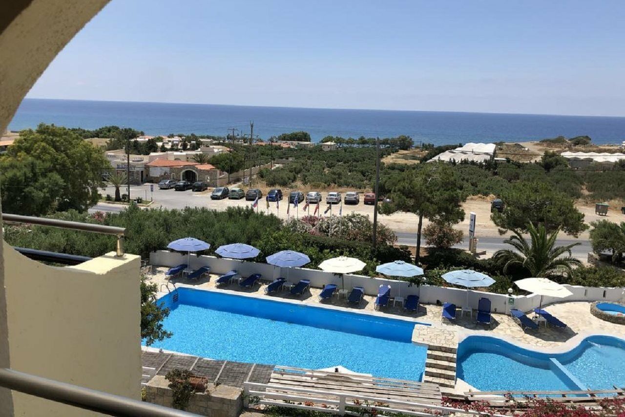 Blue Sky Hotel Koutsounari Exterior photo